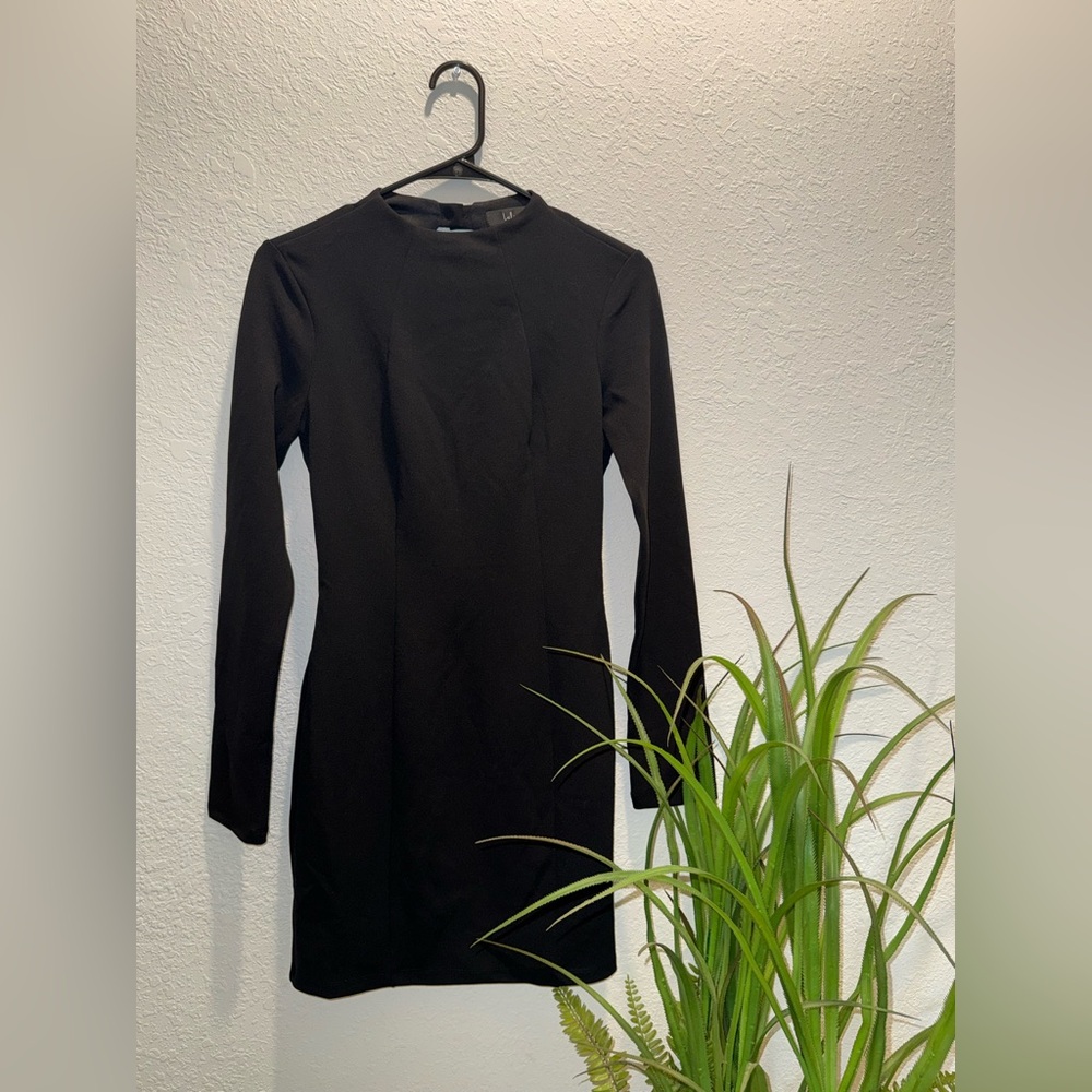 Lulu's Black Long Sleeve Dress